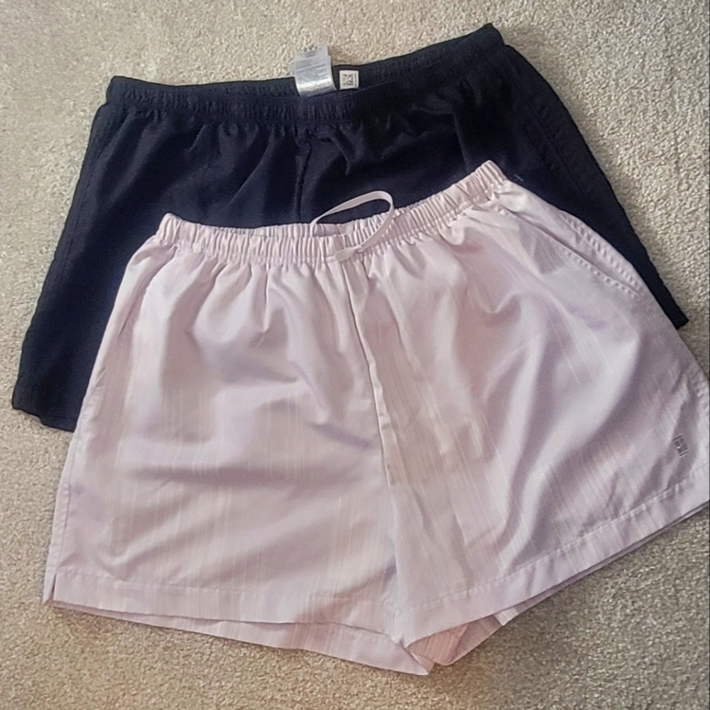 Bundle sport shorts